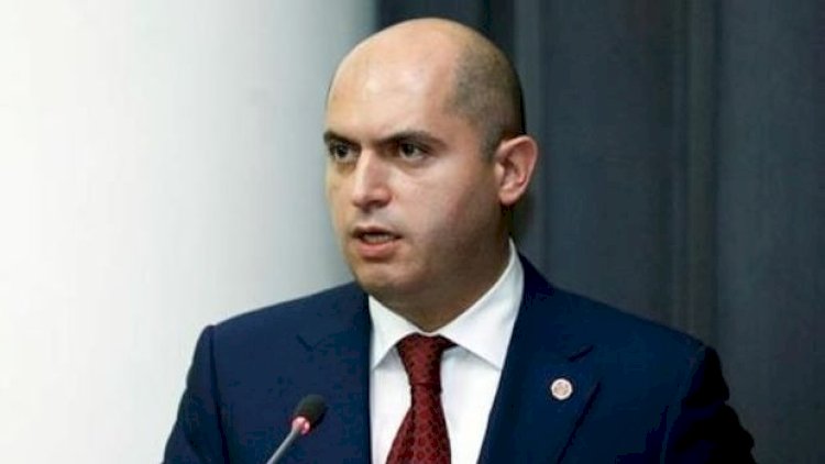    Armen Aşotyan: “Paşinyan erməniləri parçalayır”    