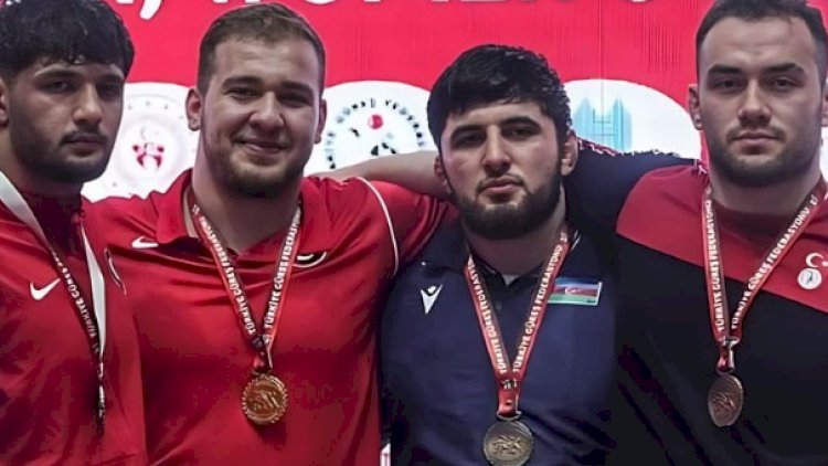    Azərbaycan güləşçiləri “Çempionlar” turnirində 10 medal qazandılar   