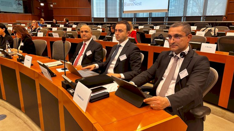    Avronest    PA-da mübahisə - Ermənsitan etiraz etdi, Azərbaycanın təklifi keçdi   