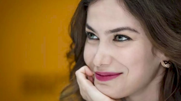   Aktrisa ana oldu   