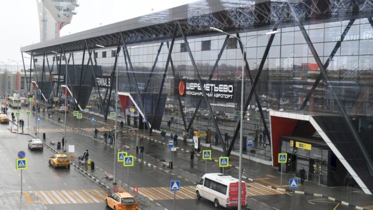    SON DƏQİQƏ: Moskvadan İrəvana uçan təyyarədə bomba… – FOTO    