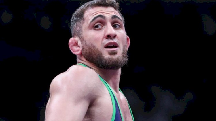    Daha iki güləşçimiz Olimpiya lisenziyası qazandı   