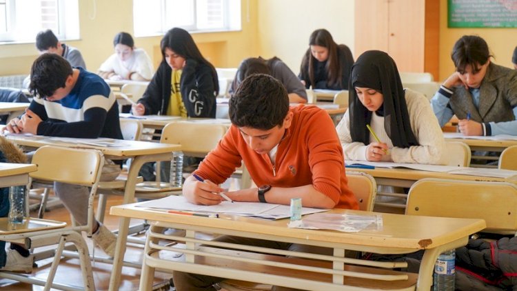    DİM ümumi orta təhsil səviyyəsi üzrə buraxılış imtahanı keçirdi   