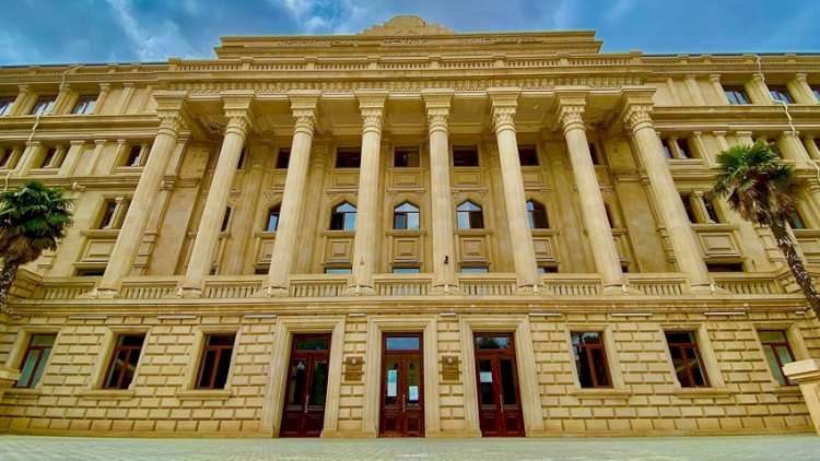    Texniki Universitet publik hüquqi şəxsə çevrildi - Qərar   