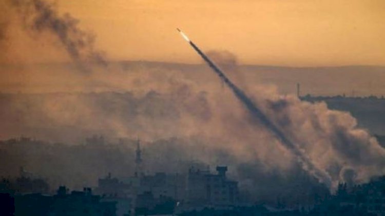    İsrail “Hizbullah” döyüşçülərinin yerləşdiyi binaya zərbə endirdi, ölənlər var   