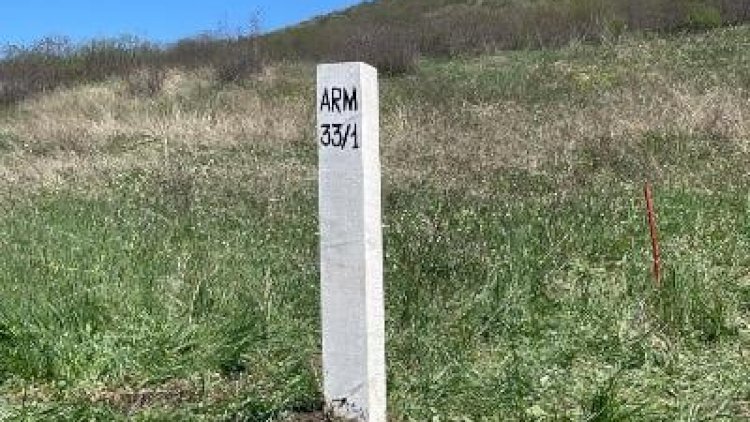    Azərbaycan-Ermənistan sərhədində ilk dirək - Foto   