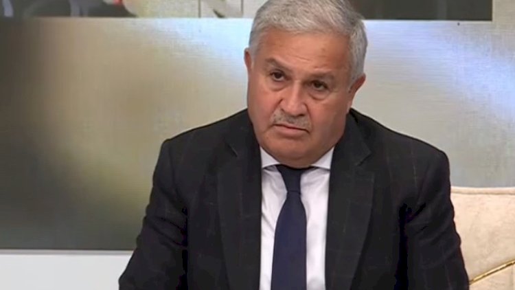    “Telefon çıxaranın Allah evini yıxsın”   