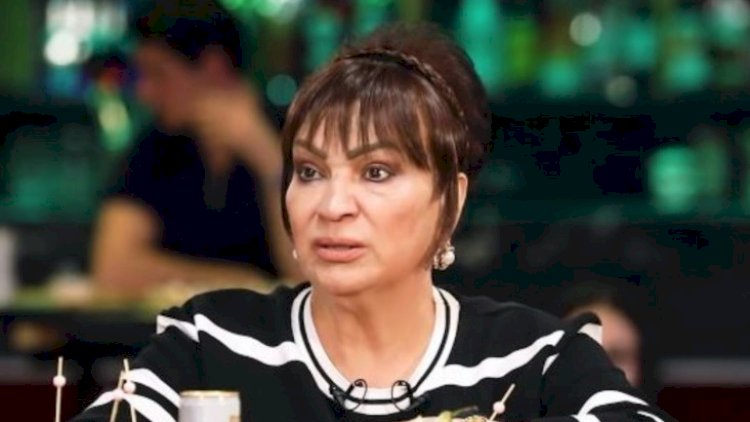    “Evi, savadı, işi, pulu yox. Mən nə edəcəyəm...”   