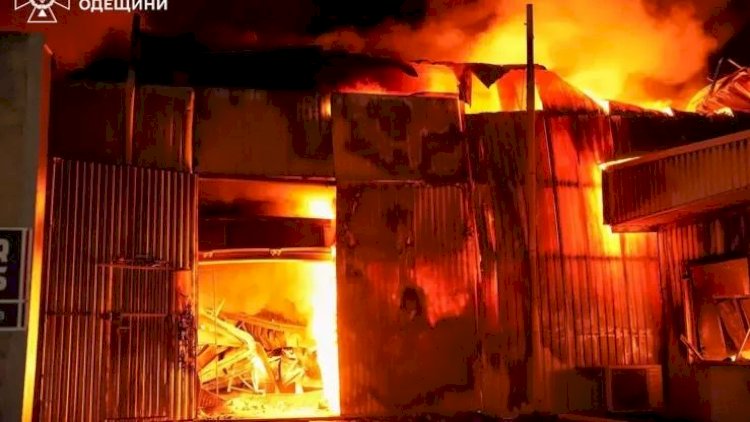   Rusiya Odessanı bombaladı: 14 nəfər...   