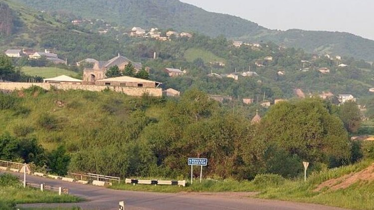    Sərhədimizdəki bu kənd minalardan təmizləndi, yol açıldı   