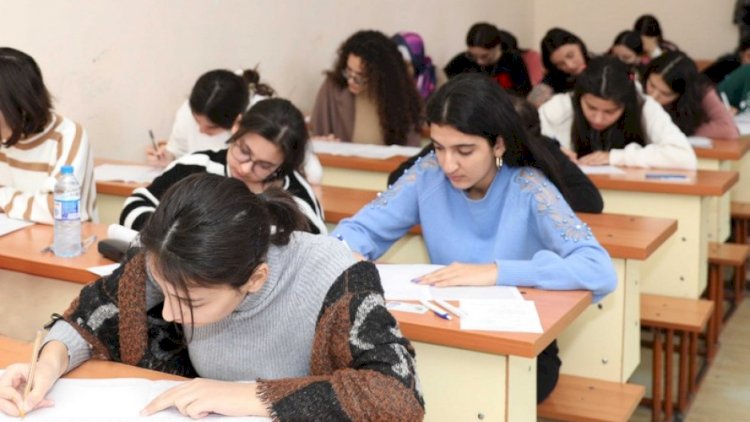    Qeydiyyat üçün son gün! - 82 min nəfər tələbə olmaq istəyir    