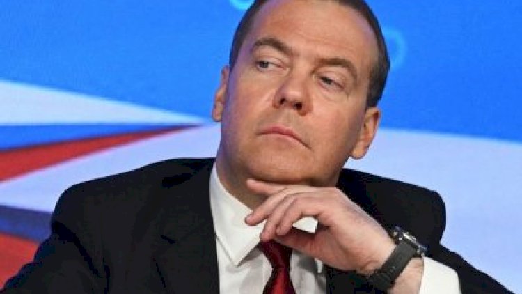    Medvedev hədələdi: Qərb paytaxtlarına nüvə zərbəsi endirəcəyik   
