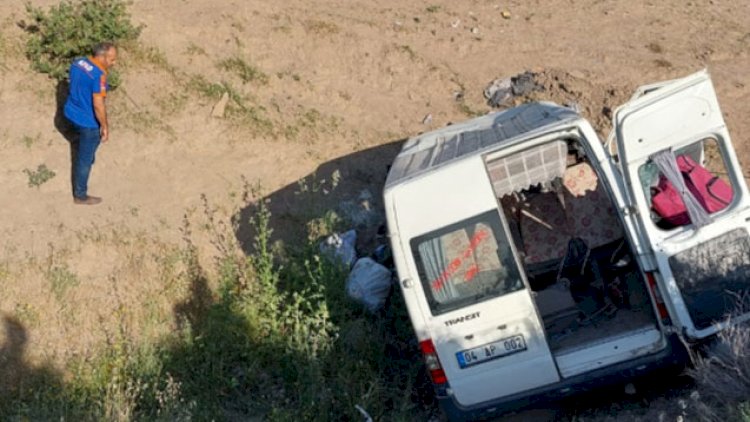    Goranboyda fəhlələri daşıyan avtobus qəzaya düşdü - Yaralılar var    
