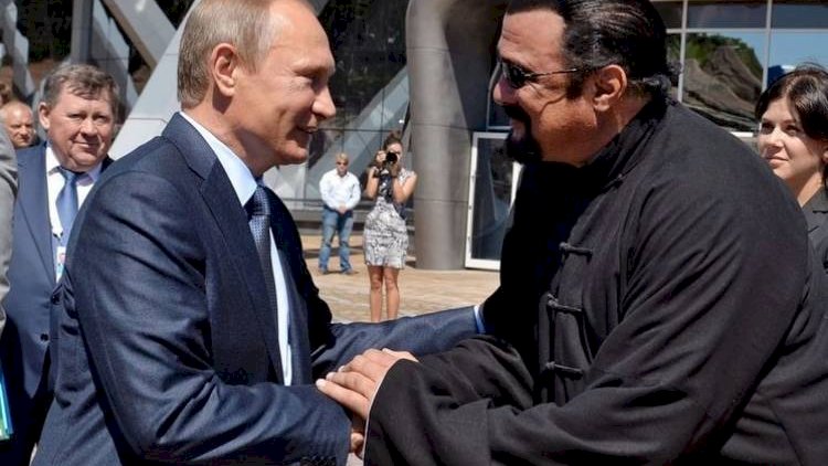    Putinin andiçməsinə gedən amerikalı aktyora sanksiya tətbiq olunacaq    