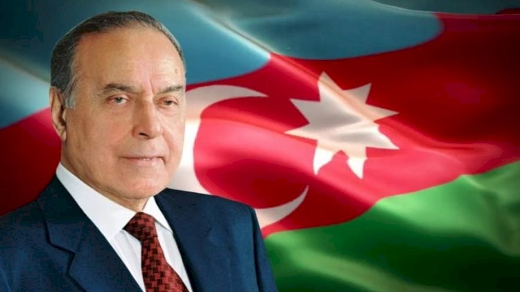    Ulu Öndər Heydər Əliyev Azərbaycan xalqının və dövlətinin xilaskarıdır   