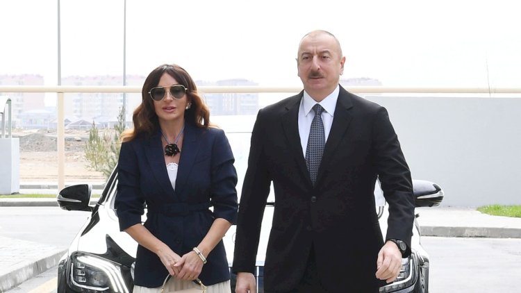    İlham Əliyev və Mehriban Əliyeva Şuşada sakinlərlə görüşdü     