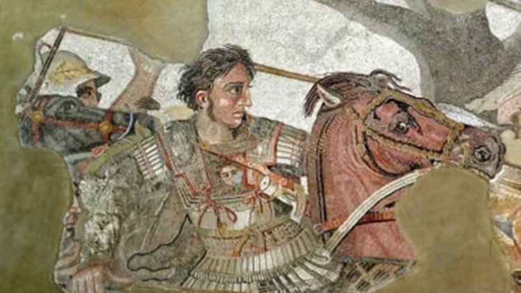    Makedoniyalı İsgəndərin hamamı tapıldı   