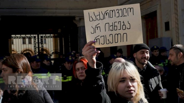    Gürcüstan qarışır: Tələbələr də ayağa qalxdı   