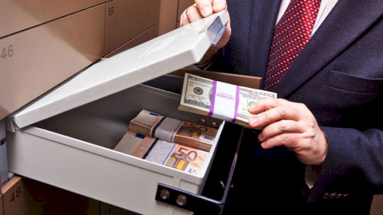    Keçmiş bank işçisi iki milyon manatı ələ keçirərək ölkədən qaçıb?   