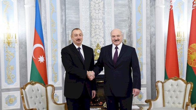    Prezidentlərin təkbətək görüşü başladı    