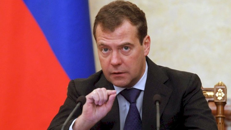    Zelenskiyə yaxın ətrafı sui-qəsd edə bilər - Medvedev   