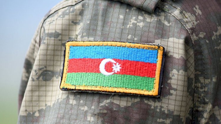    Tabor komandiri məhkəmə zalında həbs olundu    