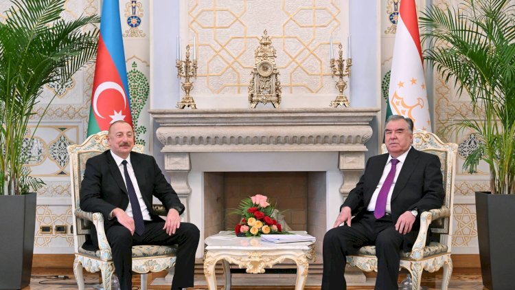    Prezidentlərin təkbətək görüşü başladı    