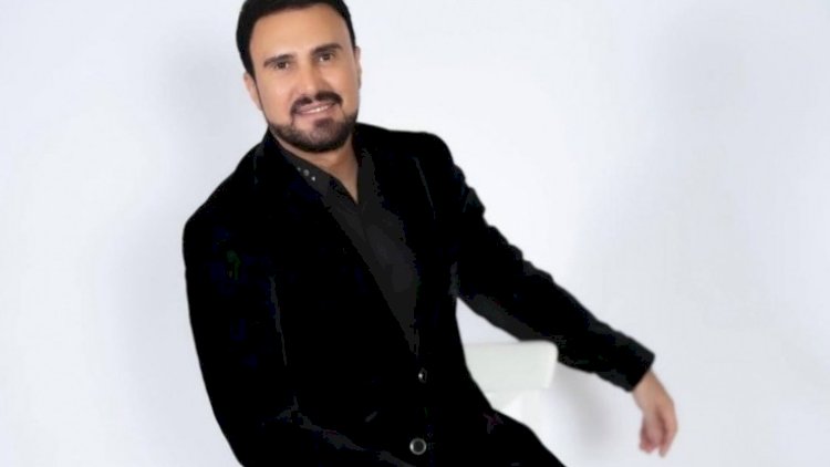   “Küncdə qalmış xarici müğənniləri gətirib, xalqa sırıyırsınız”   