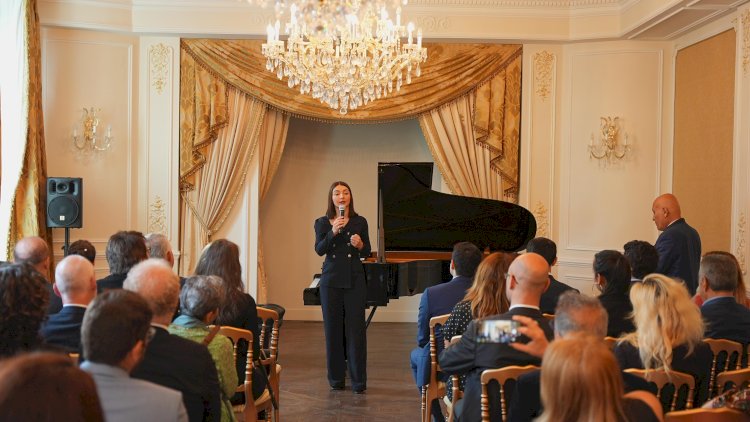    Parisdə Müstəqillik Gününə həsr olunmuş tədbir və konsert keçirildi - Fotolar   
