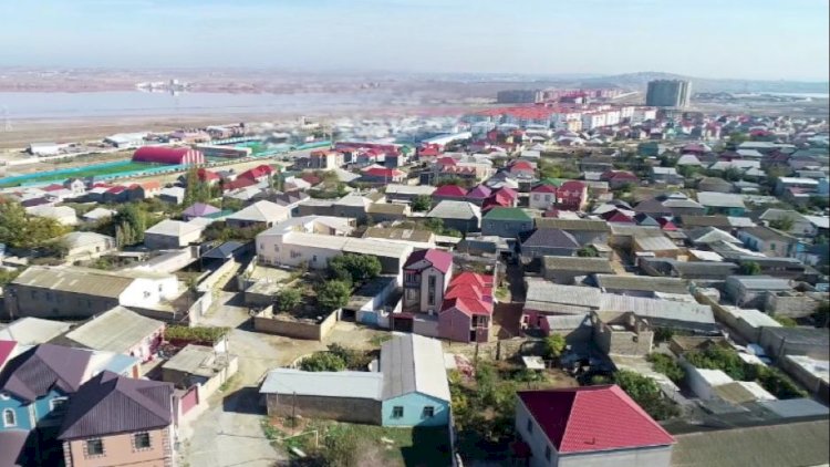   Bakının bu qəsəbəsində tıxaca görə hamı evini satır    