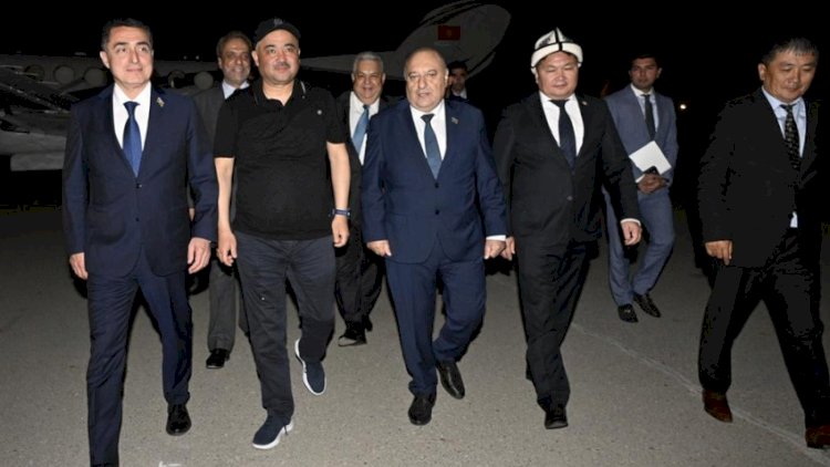    Qırğızıstan Parlamentinin sədri Azərbaycana gəldi   