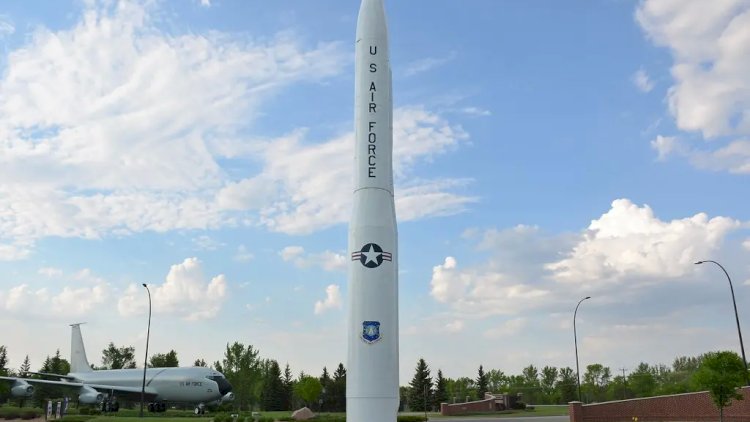    ABŞ Minuteman III qitələrarası ballistik raketinin 2-ci buraxılışını həyata keçirdi   
