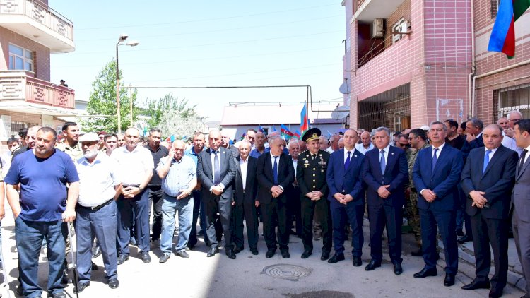    Birinci Qarabağ Müharibəsi şəhidləri Nazim Şirinov və İsmayıl Xəlilov dəfn edildilər - Fotolar   