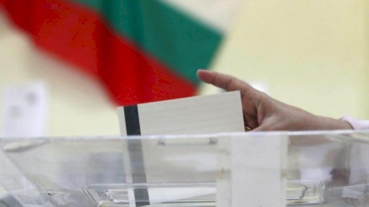    Bolqarıstanda növbədənkənar parlament seçkiləri keçirilir    