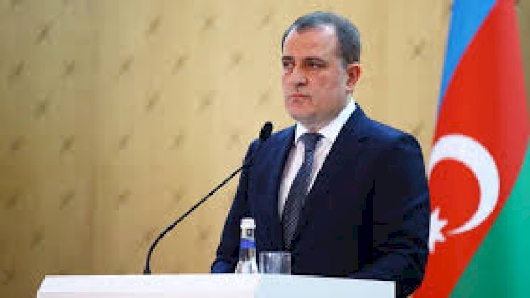    Bayramov Almaniyaya getdi   