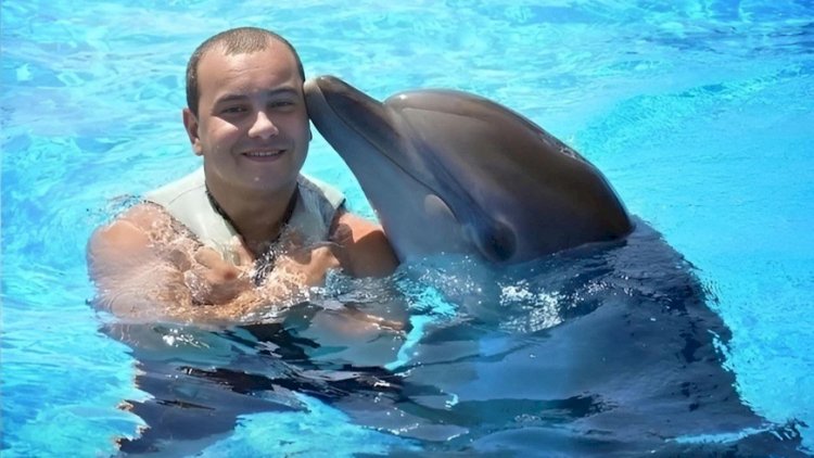    Dənizdə batan şəxs arvadı ilə balıq tutmağa gedibmiş    
