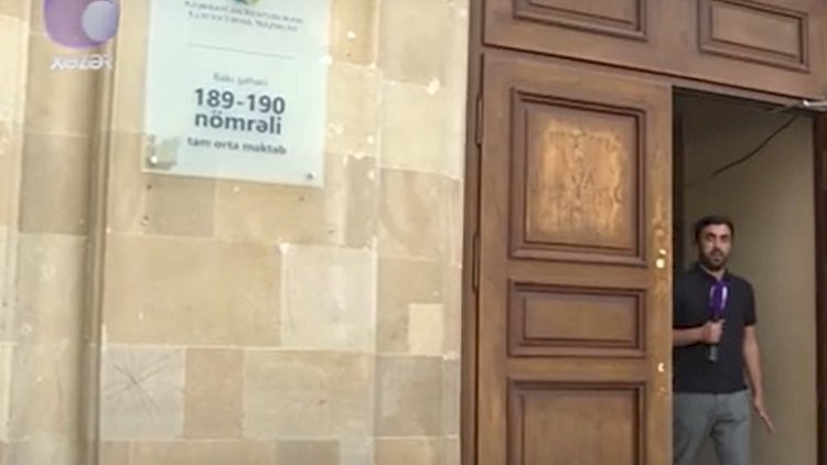    Məktəbdə şagirdin döyüldüyü görüntülərlə bağlı direktor   DANIŞDI - VİDEO