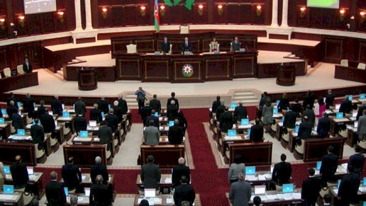    İrəvan çox təhlükəli oyun oynayır - MM-də müzakirə    