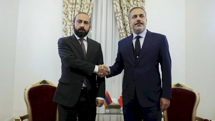    Fidan və Mirzoyan aktual məsələlər barədə danışdı   