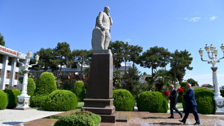    “Azərişıq” ASC-nin sədri vətəndaşları qəbul edib   