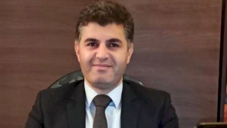    Tanınmış vəkil deputat olmaq istəyir   