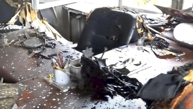    Bakıda baş həkimlə ədavəti olan keçmiş aptek müdiri poliklinikanı yandırdı - Video   