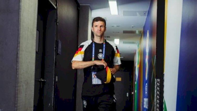    Müller futbolla vidalaşmaq qərarına gəldi   