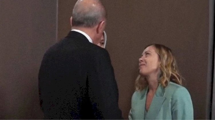    Meloninin Ərdoğana heyranlıqla baxması gündəm oldu – FOTO    
