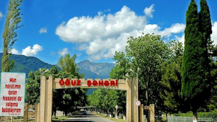    Babasıgilə qonaq gedən iki yaşlı uşaq kanala düşərək öldü   