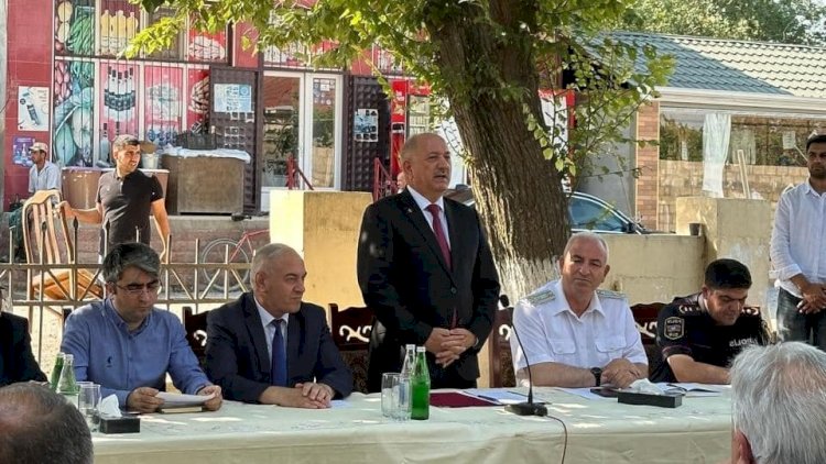   İcra başçısı vətəndaşlara: Sizi narahat edən məsələlərdən danışın - Maraqlı görüş   