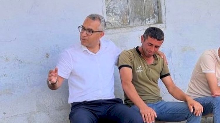    “500 imza üçün 500 qapını döydüm” - Kamran Əsədov   