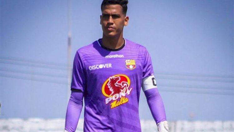    20 yaşlı futbolçu dünyasını dəyişdi    