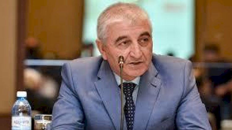    4 nəfər deputatlığa namizəd oldu - RƏSMİ   