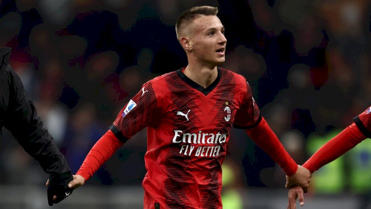    “Milan” 16 yaşlı futbolçu ilə müqavilə imzaladı   